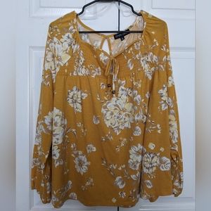 INNER CIRCLE Women's Top